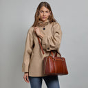 THE BRIDGE Borsa grande a mano in pelle con tracolla LAURA