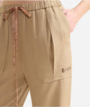 ALVIERO MARTINI Pantaloni con tasconi in fluido mano pesca Deserto