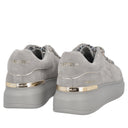 Tosca blu  SNEAKER CITY LUXE realizzata in pelle scamosciata e lana intrecciata.