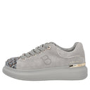 Tosca blu  SNEAKER CITY LUXE realizzata in pelle scamosciata e lana intrecciata.
