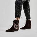 Tosca blu Stivaletto Frida in suede con ricamo floreale